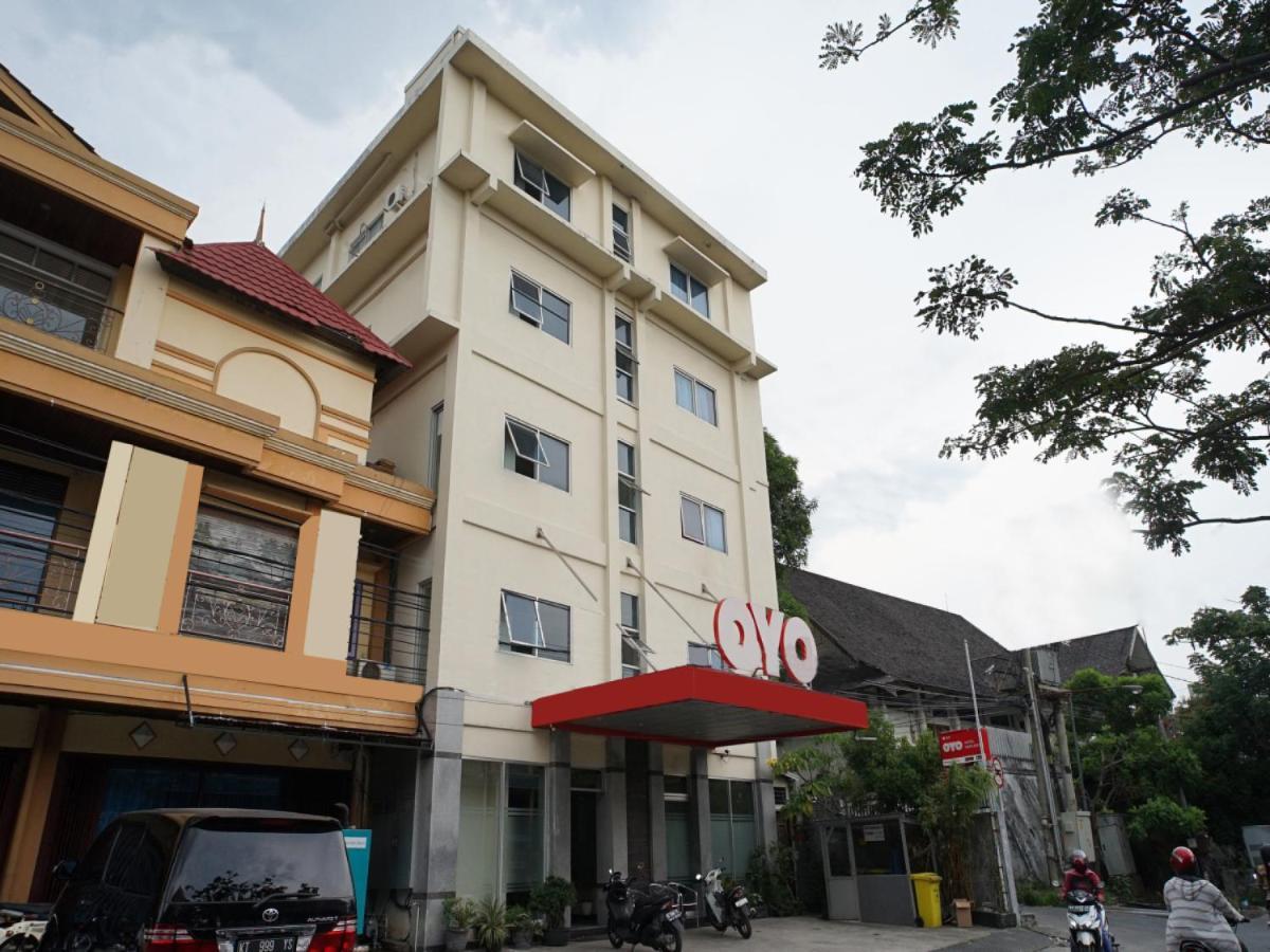 Oyo 1647 Pavilliun 02 Syariah Balikpapan (Borneo)