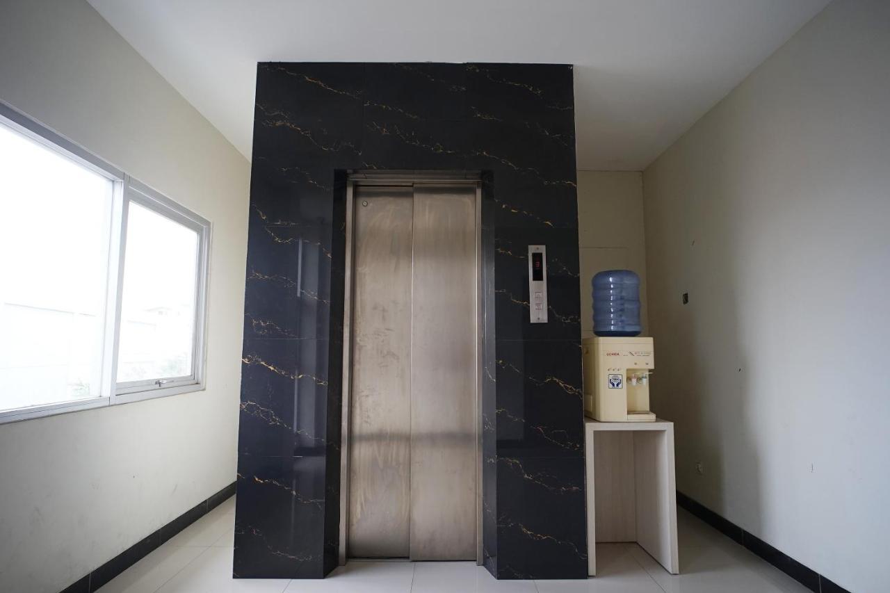 Hotel Oyo 1647 Pavilliun 02 Syariah 2*
